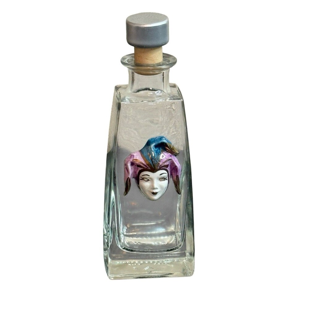 Beautiful Jester Decanter Bourbon Whiskey Premium Glass 8"x2"
